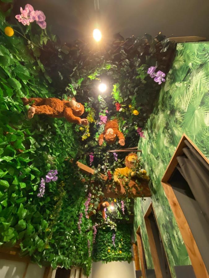 Hotel Jungle Fun Fun Osaka Exterior photo